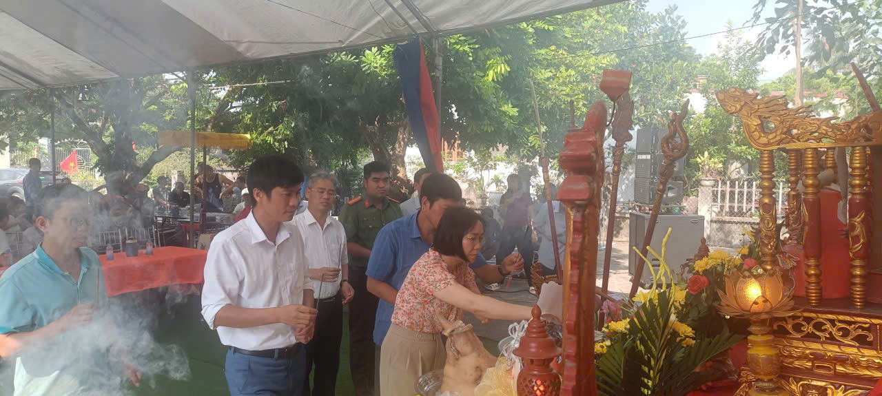 LỄ DÂNG HƯƠNG TRUYỀN THỐNG ĐÌNH LÀNG NGHĨA CHỬ THÔN DUYÊN NGHĨA, XÃ NAM THỤY ANH