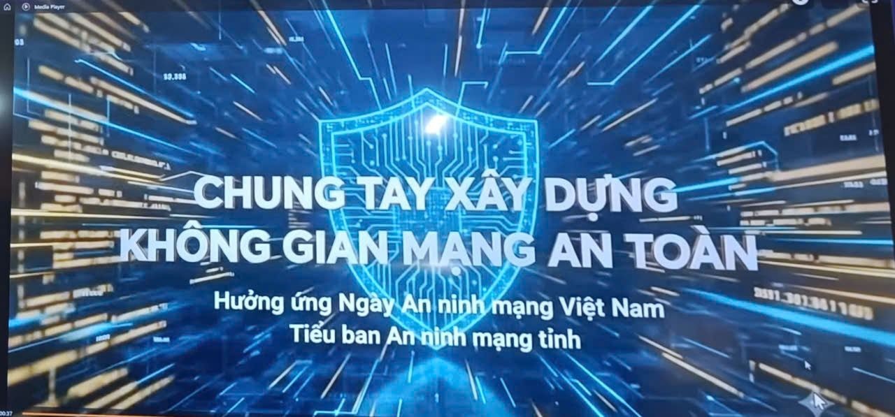 CÁN BỘ VÀ NHÂN DÂN XÃ NAM THỤY ANH CHUNG TAY XÂY DỰNG KHÔNG GIAN MẠNG AN TOÀN