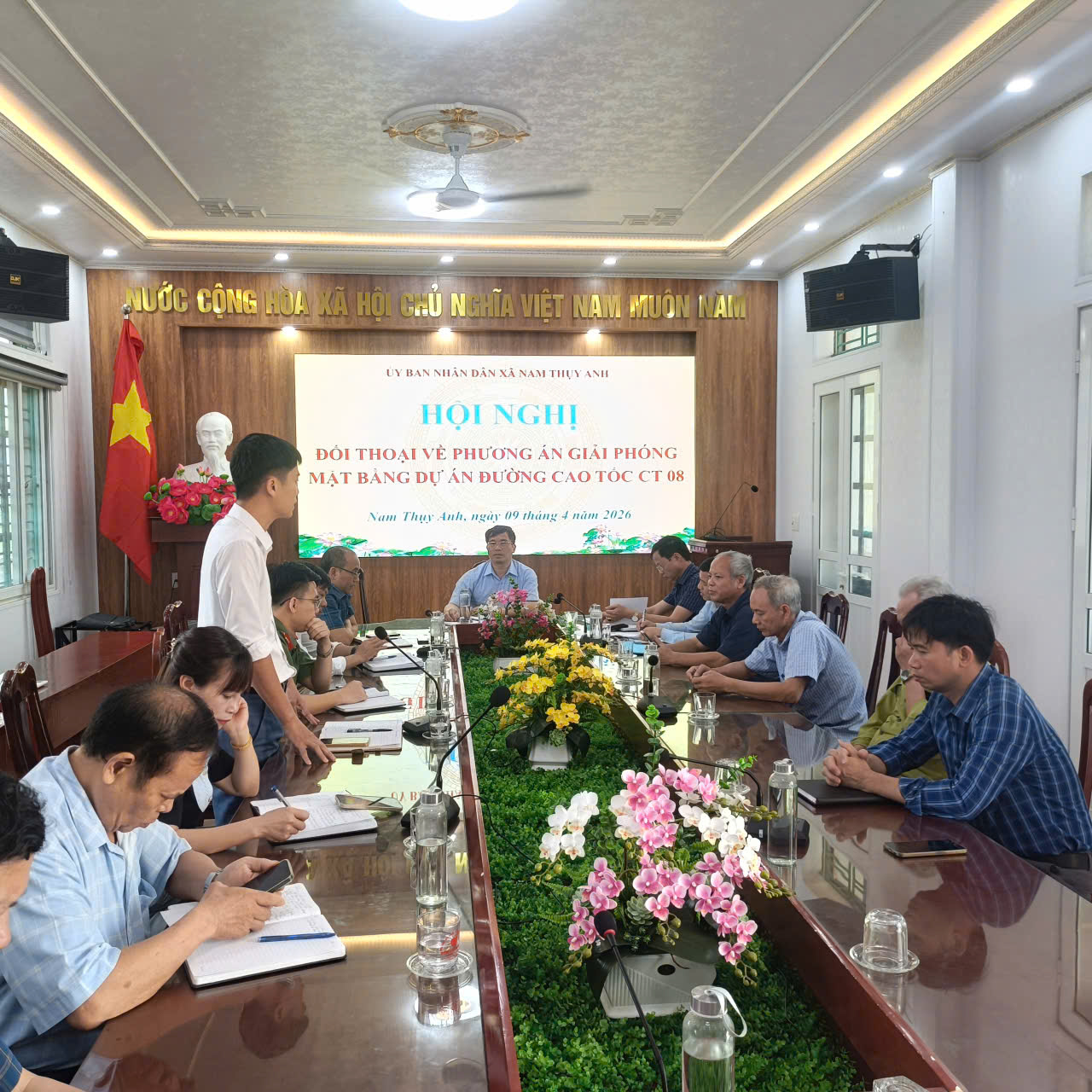 Xã Nam Thụy Anh tổ chức hội nghị đối thoại với công dân về phương án bồi thường, giải phóng mặt bằng dự án đường cao tốc Ninh Bình - Hải phòng  ( CT 08)