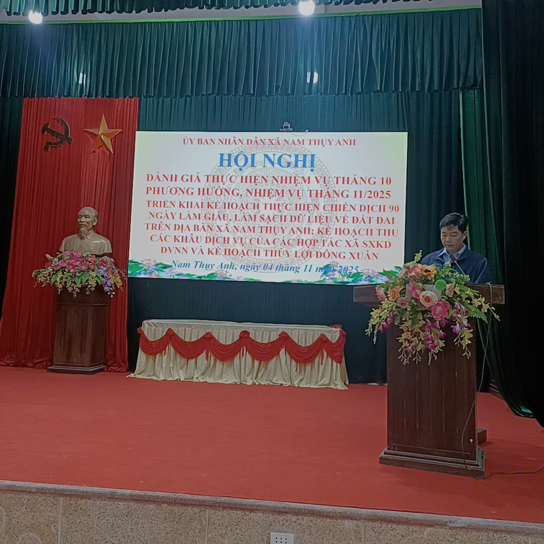 UBND XÃ NAM THỤY ANH TỔ CHỨC HỘI NGHỊ ĐÁNH GIÁ KẾT QUẢ THỰC HIỆN NHIỆM VỤ THÁNG 10, TRIỂN KHAI NHIỆM VỤ TRỌNG TÂM THÁNG 11 NĂM 2025