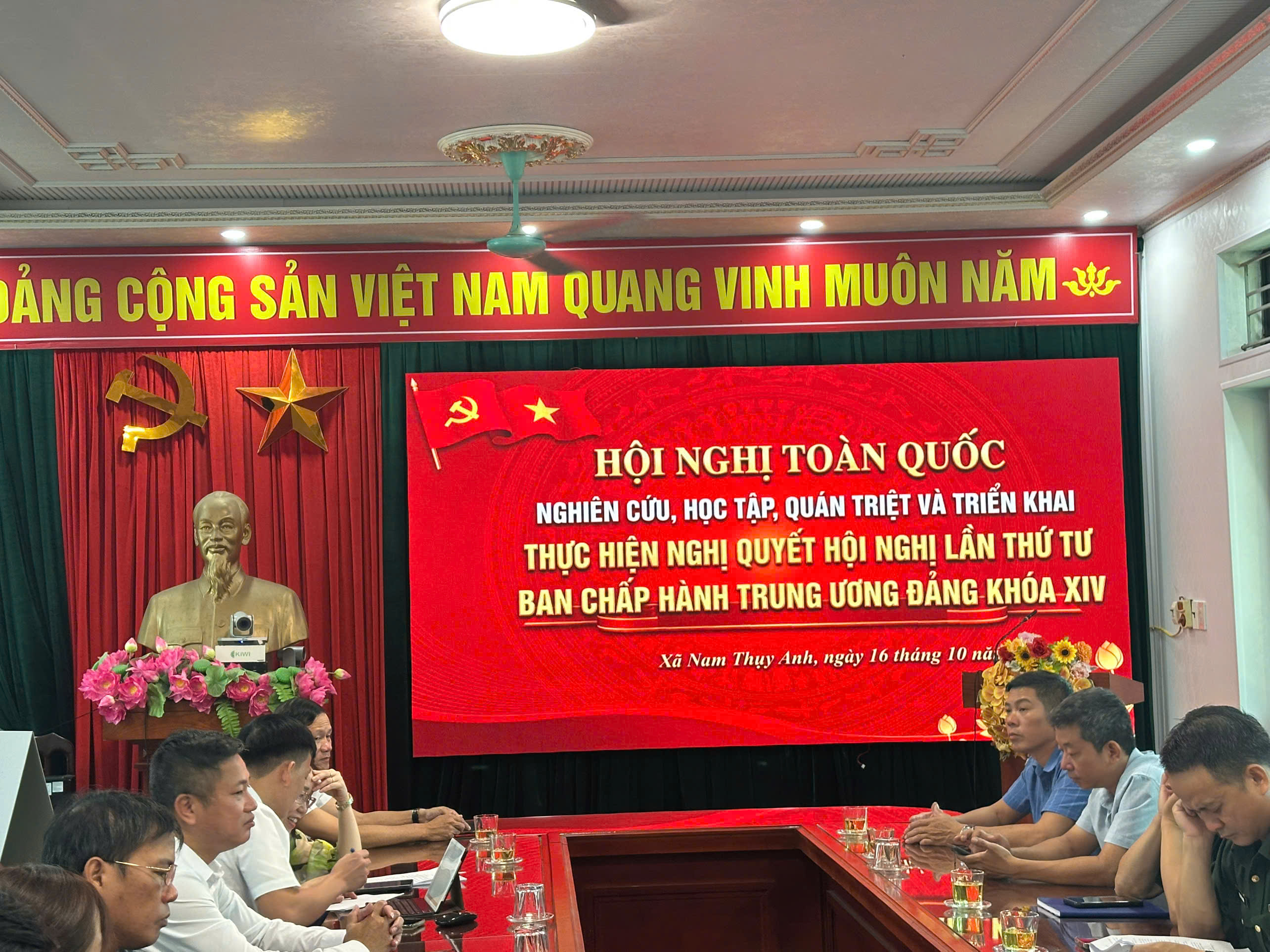 xã Nam Thụy Anh tham dự Hội nghị toàn quốc nghiên cứu, học tập, quán triệt và triển khai thực hiện Nghị quyết Hội nghị lần thứ tư Ban Chấp hành Trung ương Đảng khóa XIV